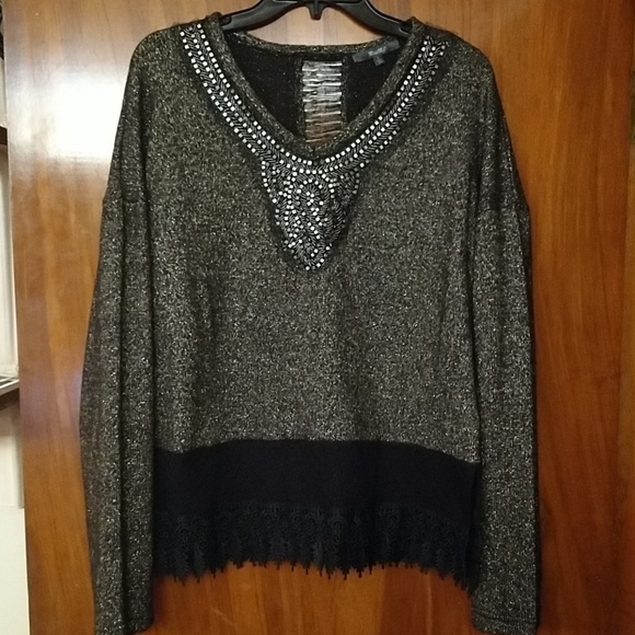 Miss Me Sweaters - Miss Me sweater w/amazing details! Embellishments!